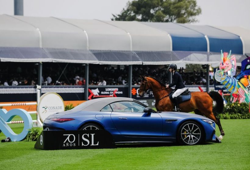 MERCEDES-AMG SL 01 250423