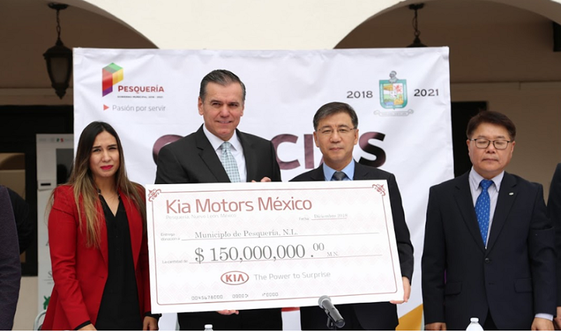  Completa Kia México donación a Pesquería