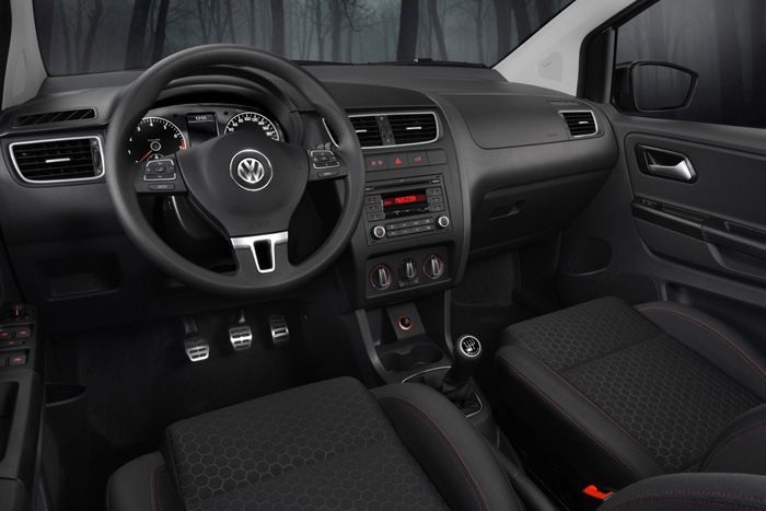 Volkswagen CrossFox 2013.