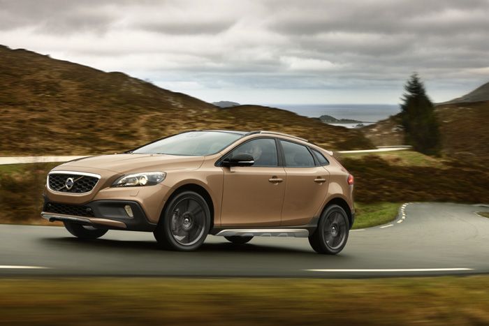Volvo V40 Cross Country.