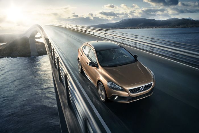 Volvo V40 Cross Country.