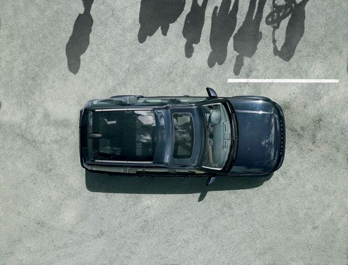 Land Rover Discovery 2014.