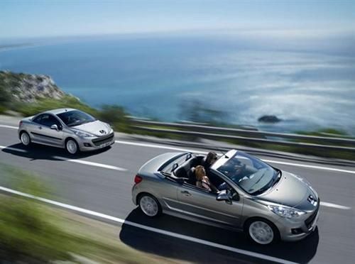 Peugeot 207 cc.