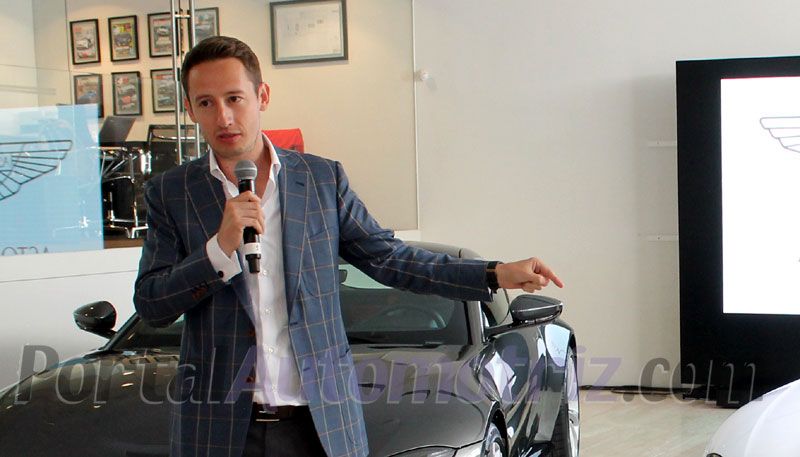 Martin Josephi, director general de Aston Martin México.