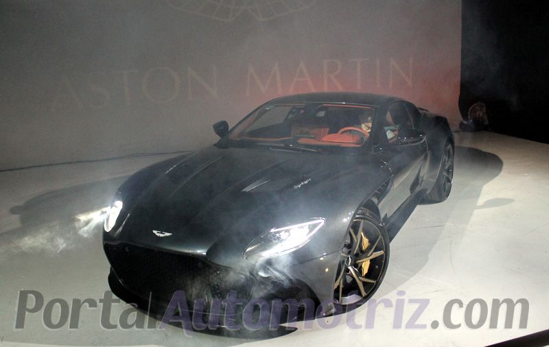 Aston Martin DBS Superleggera.