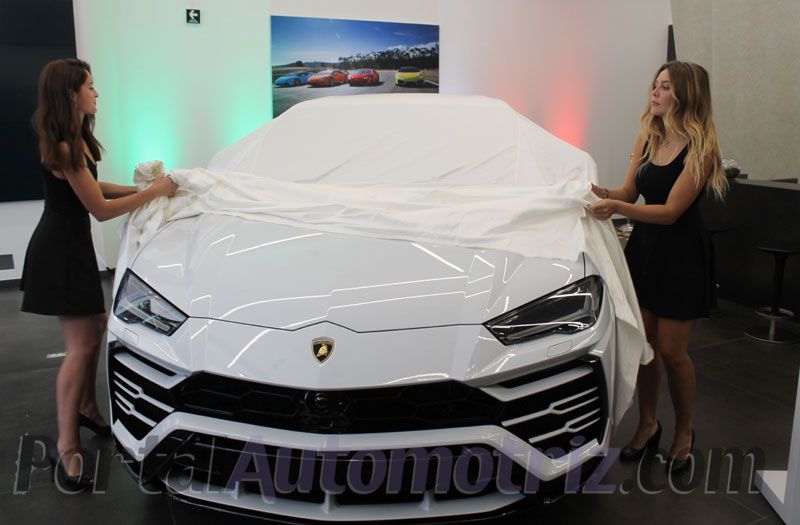 Lamborghini Urus.