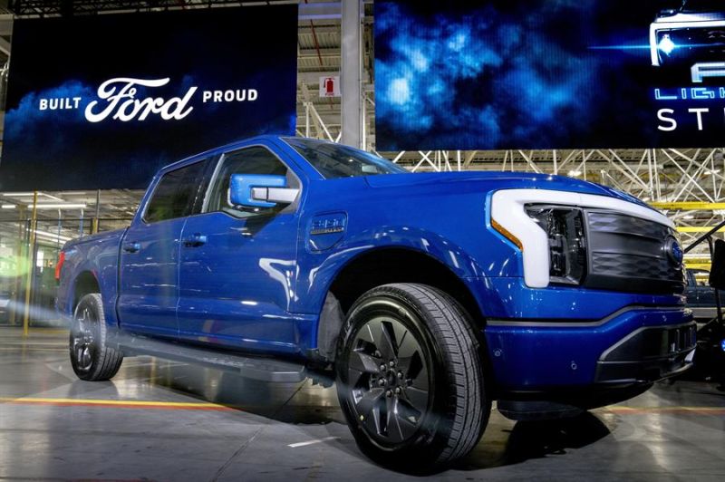 Los eléctricos F-150 Lightning y Kia EV6 ganan los premios del año en Norteamérica 01 110123