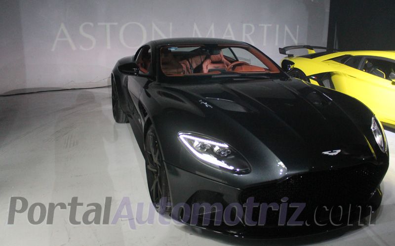 Aston Martin DBS Superleggera.