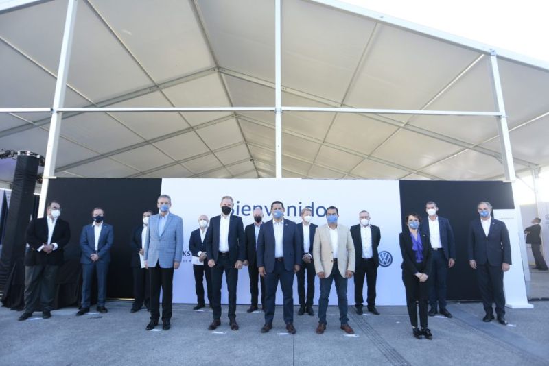 Participa el Gobernador, Diego Sinhué Rodríguez Vallejo, en el lanzamiento nacional del Programa de Movilidad Eléctrica de Volkswagen.