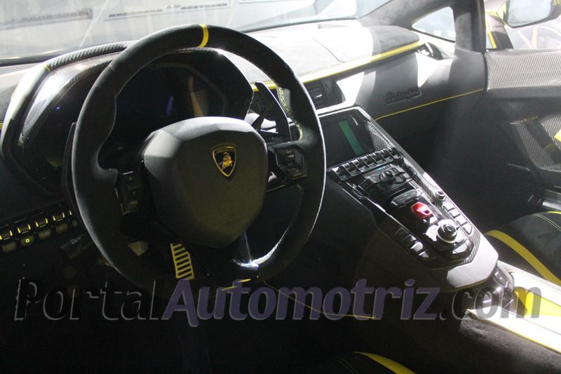 Lamborghini Aventador SVJ.