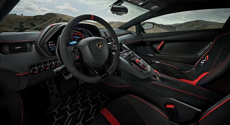 Lamborghini Aventador SVJ.