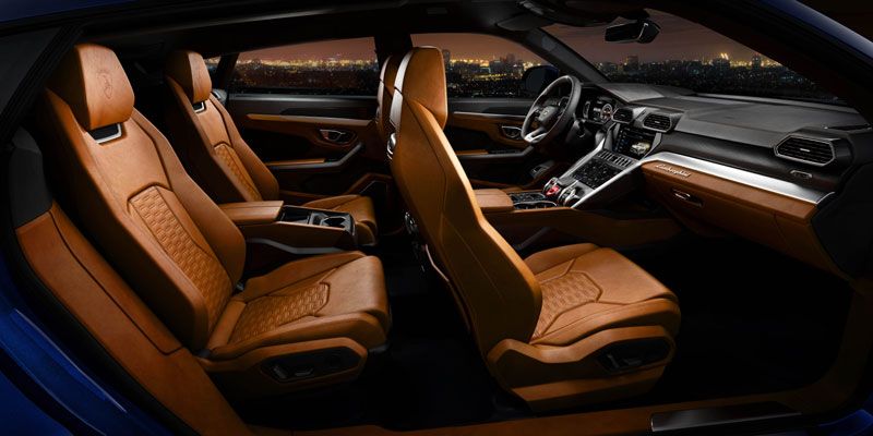 Lamborghini Urus.