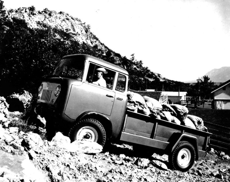 1957 Jeep R-FC170
