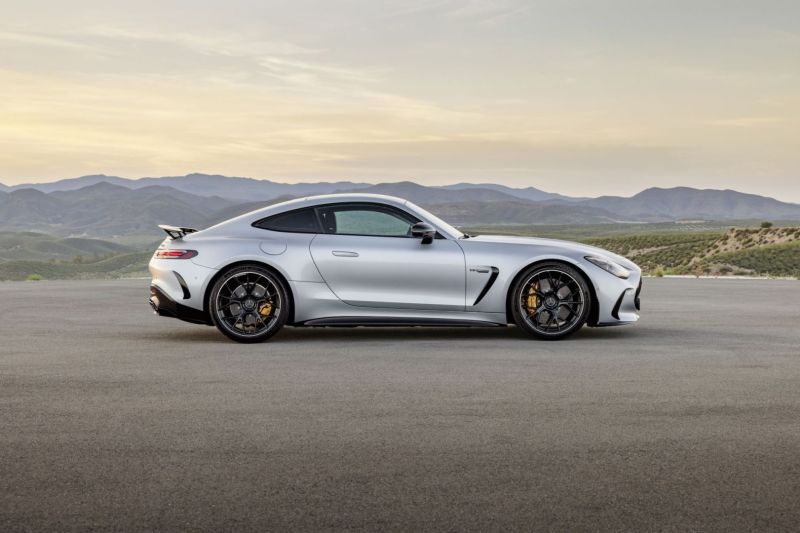 El nuevo Mercedes-AMG GT Coupé 02 210823