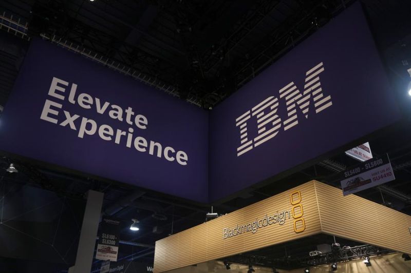 Vista del logo de IBM 01 131222