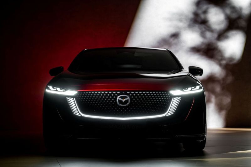 El nuevo Mazda6e se presenta en el Salón del Automóvil de Bruselas 02150525