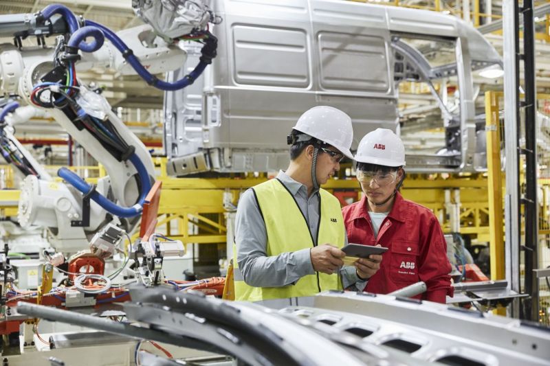 Los desafíos de la fuerza laboral son una preocupación mundial creciente para la fabricación de automóviles 01 140323