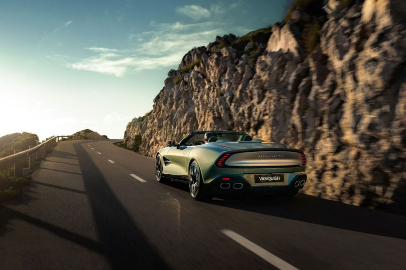 Aston Martin Vanquish Volante 02260325