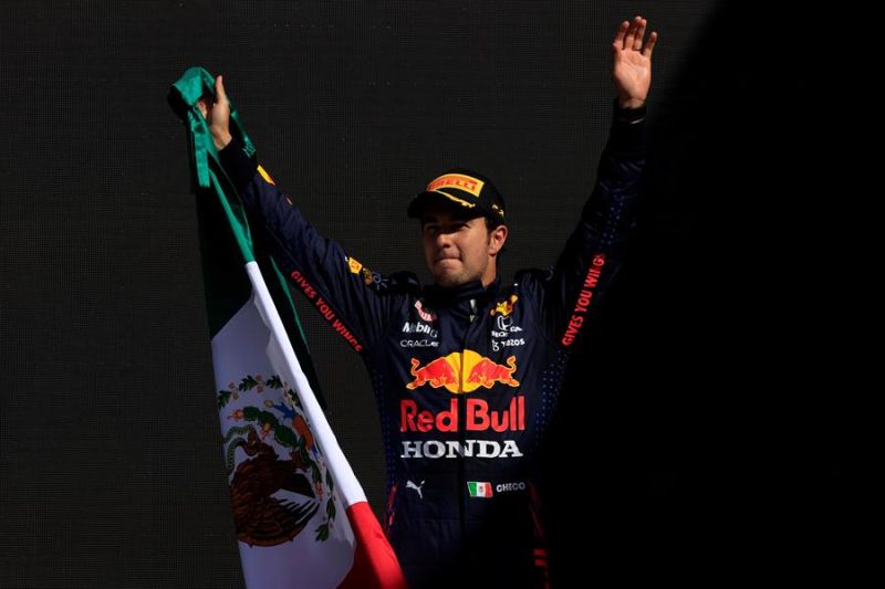 Fotografia de archivo del mexicano Sergio Pérez de Red Bull. EFE/Carlos Ramirez