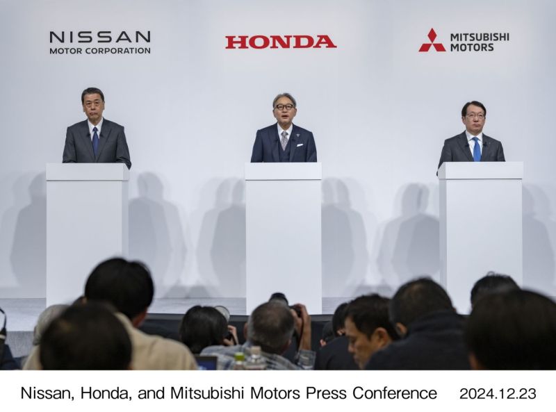 Nissan, Honda y Mitsubishi Motors firman memorando de entendimiento sobre consideraciones de colaboración 01241224