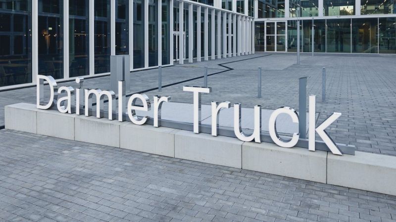 Daimler Truck Logo 01 040823
