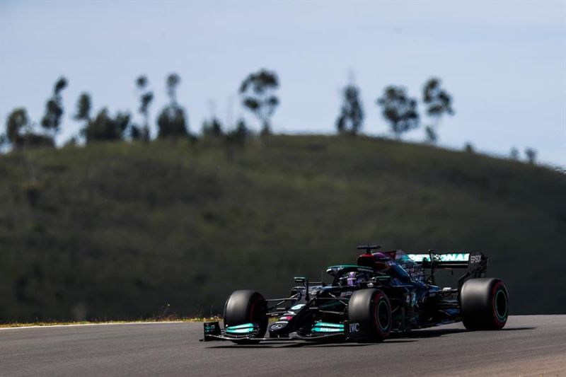Lewis Hamilton (Mercedes) - 01 - 020521