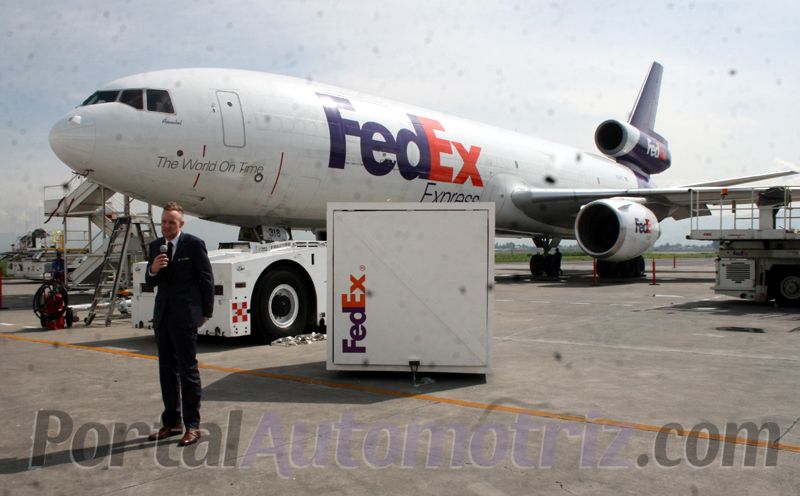 Isaac Clawson, director de Mercadotecnia y Operaciones Retail de FedEx México.
