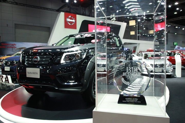 Nissan NP300 Frontier, comercializado en otros países como Nissan Navara, fue uno de los ganadores al reconocimiento de “GRAN Mejor Vehículo del año 2017” en Tailandia.