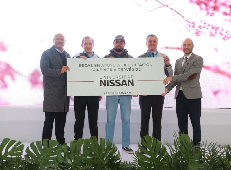 Nissan Mexicana y Universidad Nissan impulsan la educación con la entrega de becas en Aguascalientes 01 281123  