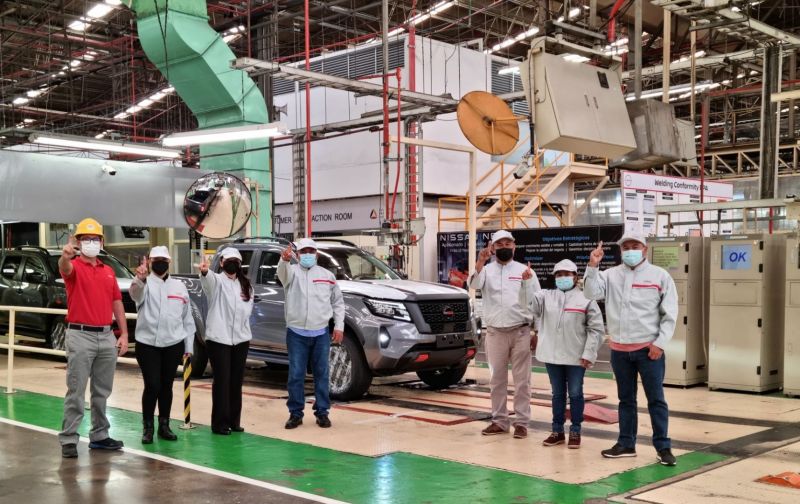 Además de la entrega de sus vehículos, los clientes Nissan pudieron disfrutar de un recorrido por el centro de producción que la marca tiene en CIVAC.