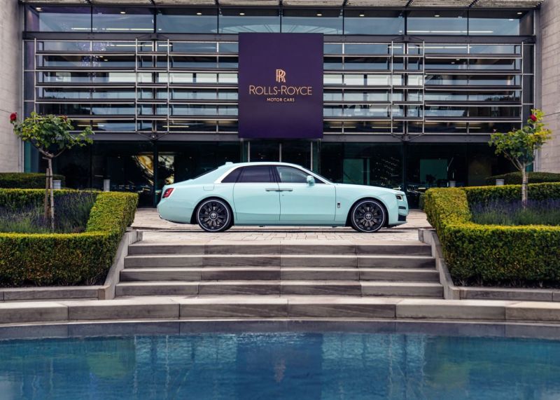 Rolls-Royce Fantasma 01 190423