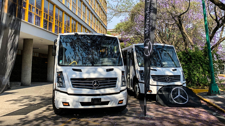 Mercedes-Benz entregó unidades a la Facultad de Ingeniería de la UNAM