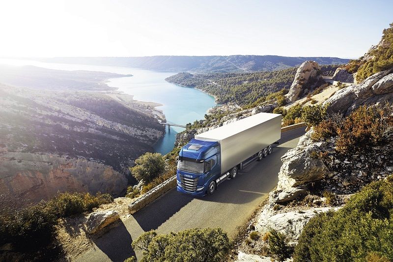 EL NUEVO IVECO S-WAY NP 460, GALARDONADO CON EL PREMIO SUSTAINABLE TRUCK OF THE YEAR 2021
