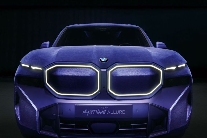 El encanto místico del BMW XM 01 160524