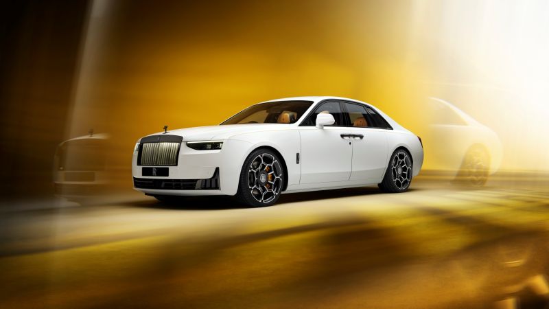 Rolls-Royce Insignia Negra Serie Fantasma II 01091024