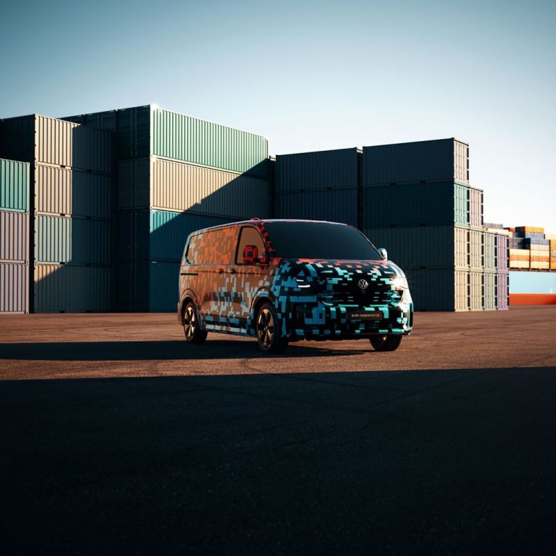 El nuevo Transporter es claramente reconocible como parte de la gama de modelos de Volkswagen Vehículos Comerciales. 01 131223
