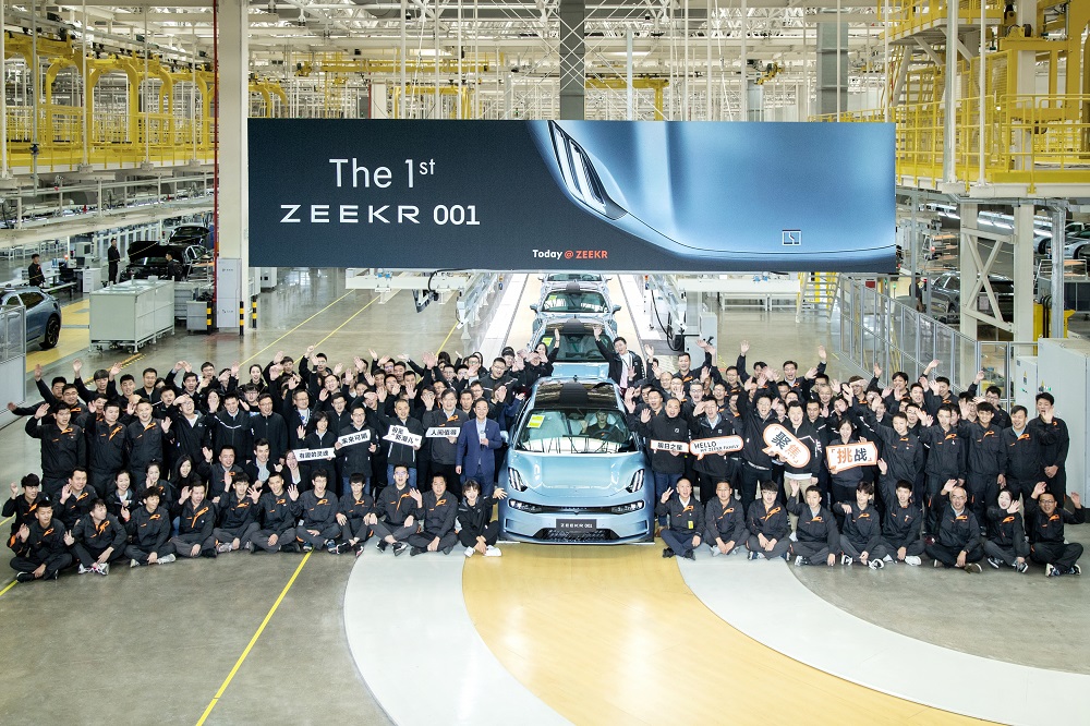 ZEEKR 001 entra en producción en PortalAutomotriz.com